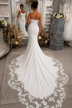 Elegant Mermaid Scoop Neck Satin Wedding Dresses with Appliques JP070935