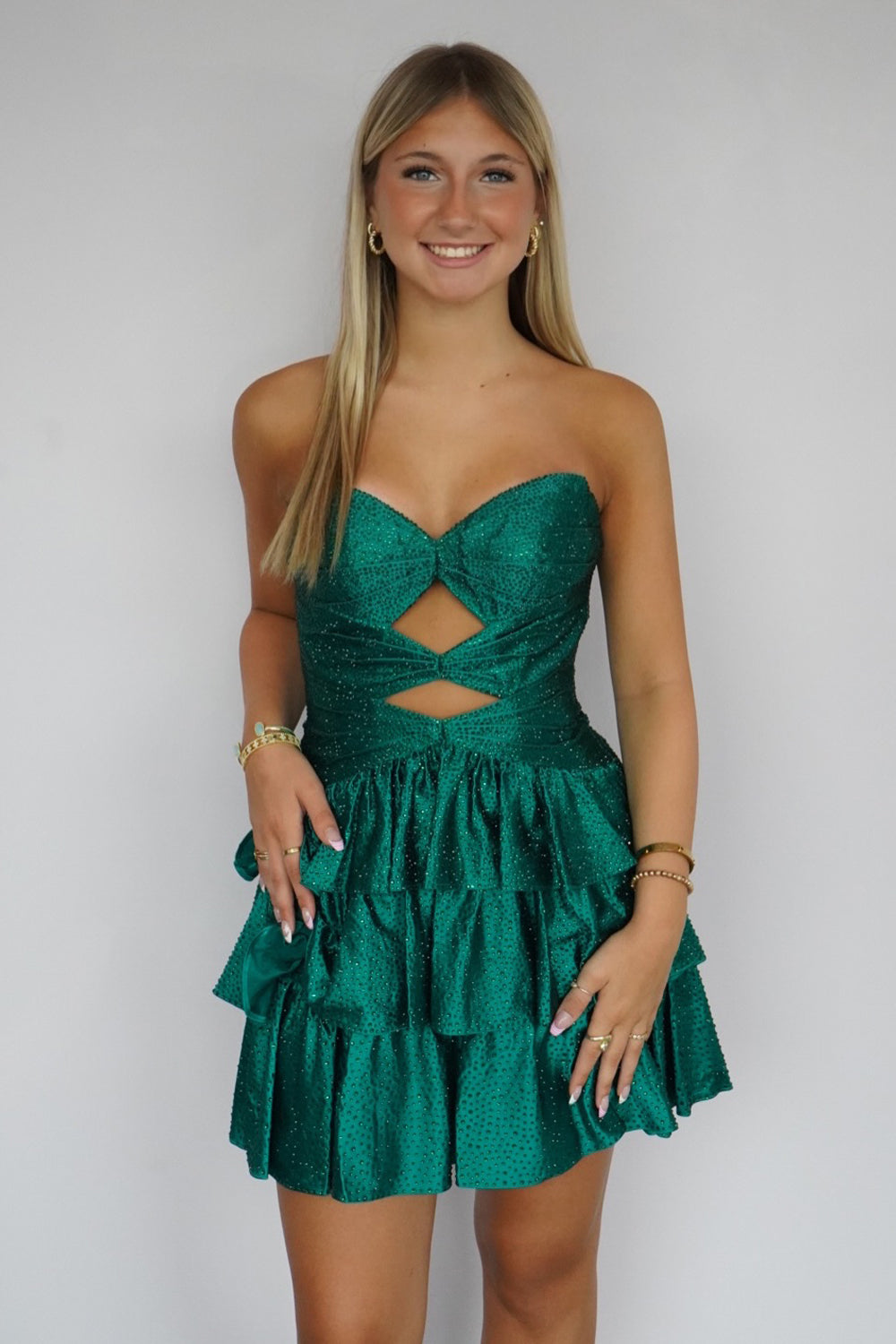 A Line Sweetheart Hot Fix Green Satin Tiered Homecoming Dresses JP072509
