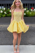 A Line Scoop Neck Yellow Satin Short Homecoming Dress JP082509