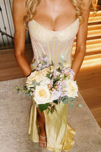 Mermaid Scoop Neck Daffodil Satin Long Prom Dress with Hot Fix JP070855