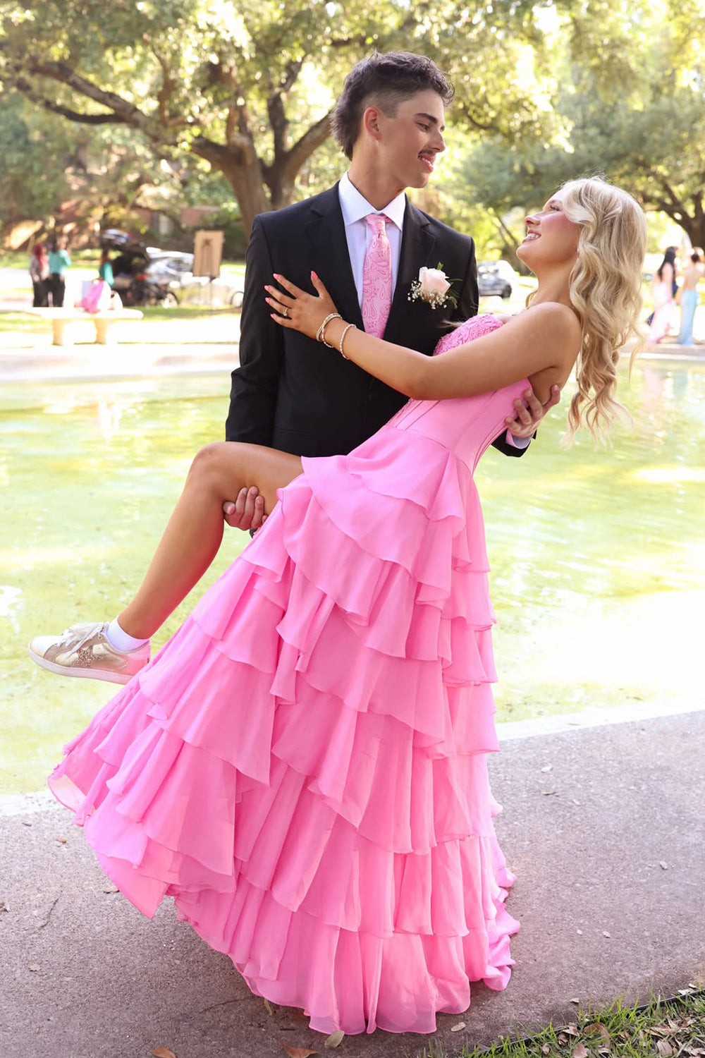 Unique A Line Sweetheart Pink ChiffonLong Prom Dresses JP070851