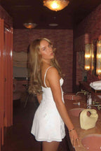 White A-Line Sweetheart Satin Short Homecoming Dresses with Handmade Flowers JP062603