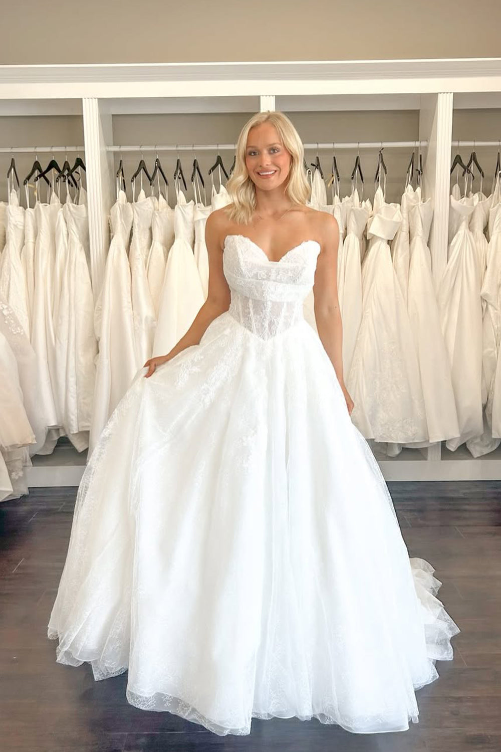 A Line Strapless Chiffon Wedding Dresses with Appliques JP070927