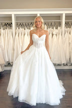 A Line Strapless Chiffon Wedding Dresses with Appliques JP070927
