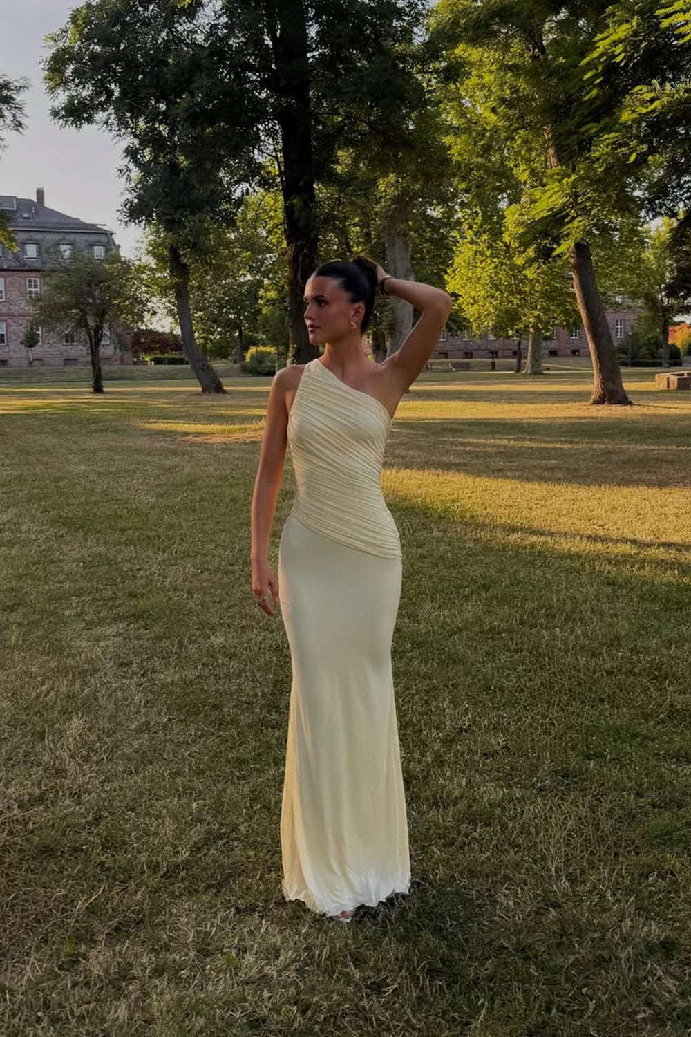 Mermaid One Shoulder Daffodil  Stretch Satin Long Dresses Formal Dresses JP070801