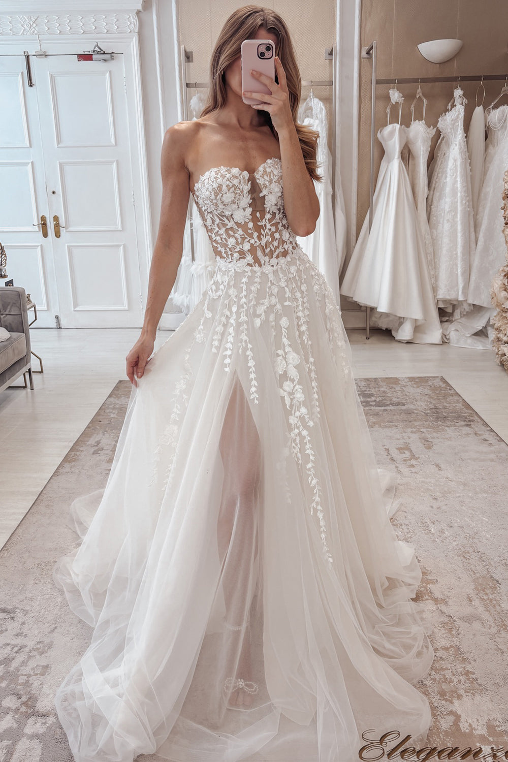 A Line Sweetheart Tulle Long Wedding Dresses with Appliques JP070936