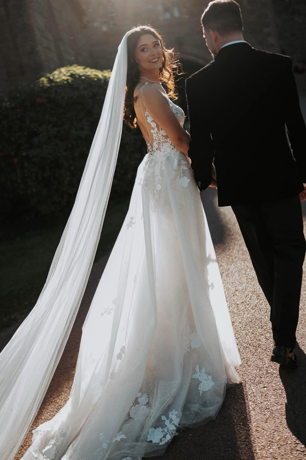 Fairy Mermaid V Neck Lace Tulle Wedding Dresses with Appliques JP070908