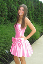 A Line Strapless Satin Short Homecoming Dresses with Beading JP070635