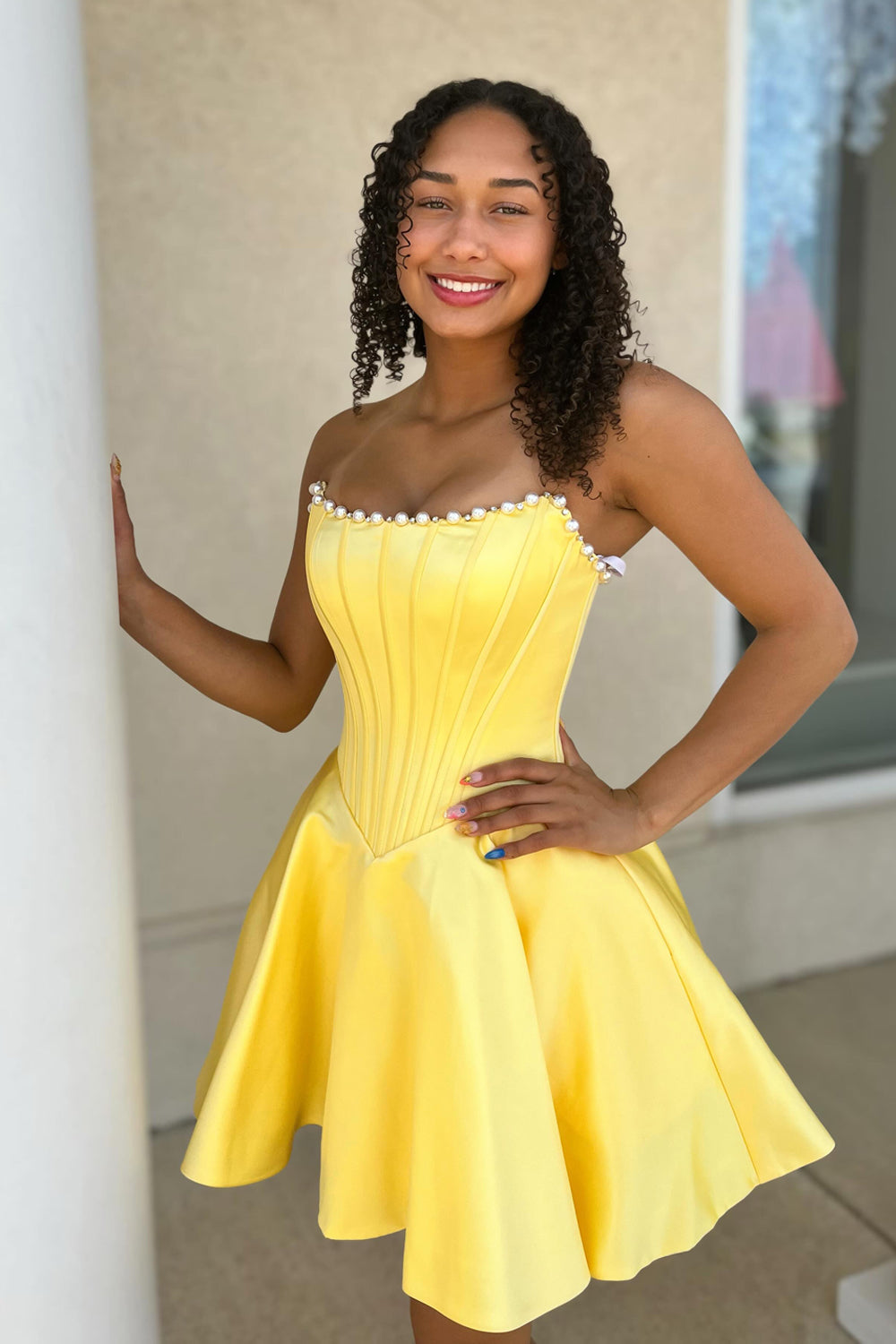 A Line Scoop Neck Yellow Satin Short Homecoming Dress with Beading JP072513